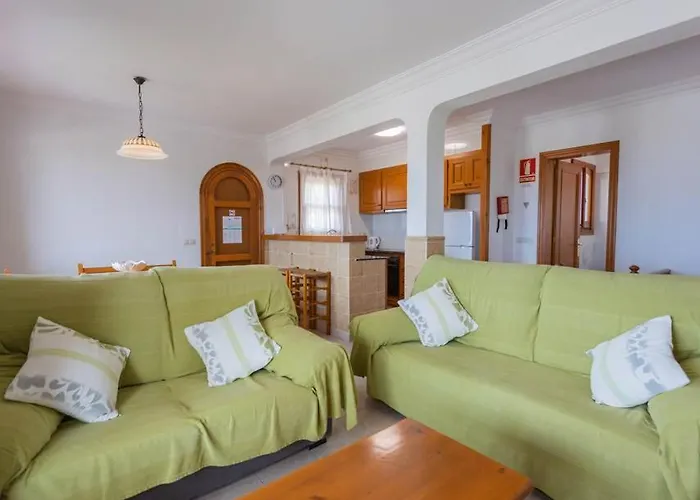 Leira - Fantastic Sea Views *